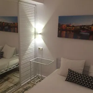 Turisticas Brisas Guest house Valencina de la Concepcion
